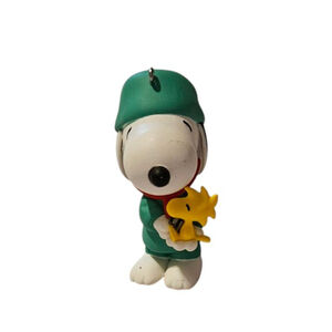 Peanuts Doctor Snoopy Woodstock Christmas Tree Ornament Green White Black